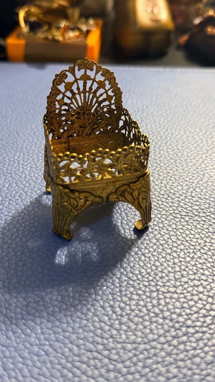 Vintage Ornate Filigree Metal Miniature Throne Perfume Bottle Holder